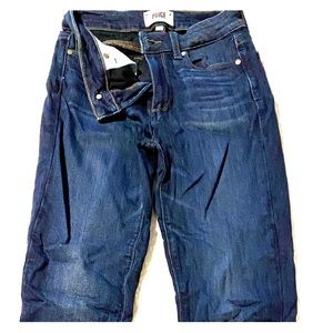 Women’s Paige Jeans size 25. Great condition